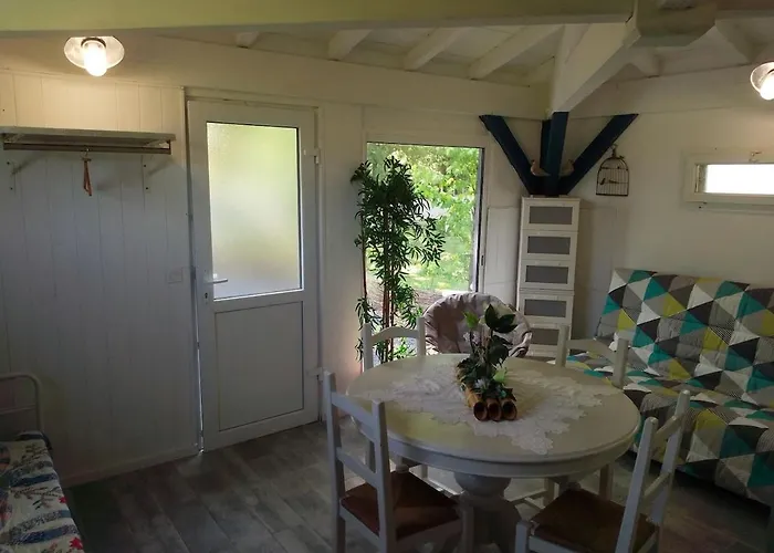 En Gascogne 샬레 Vergoignan